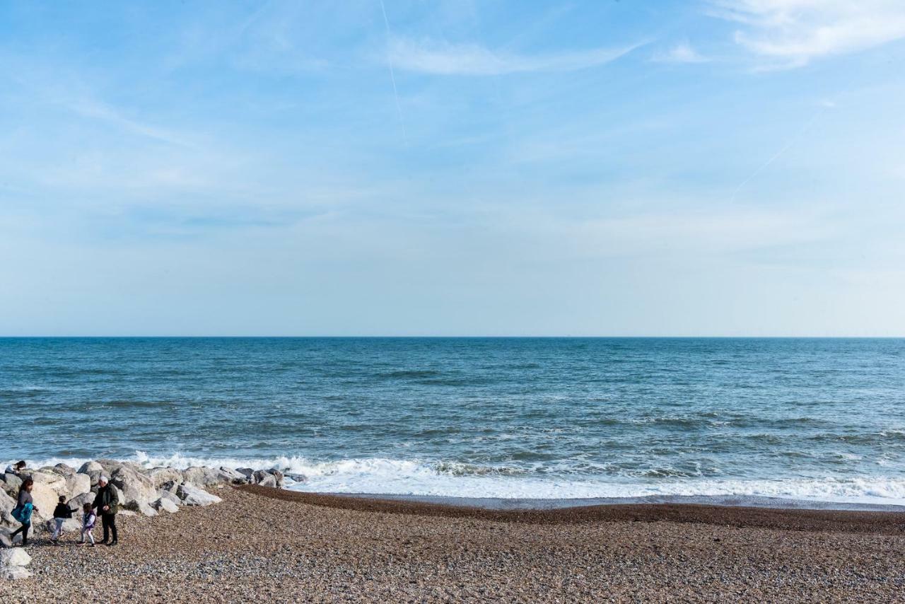 Amazing Beach Apartment Lancing Exteriér fotografie
